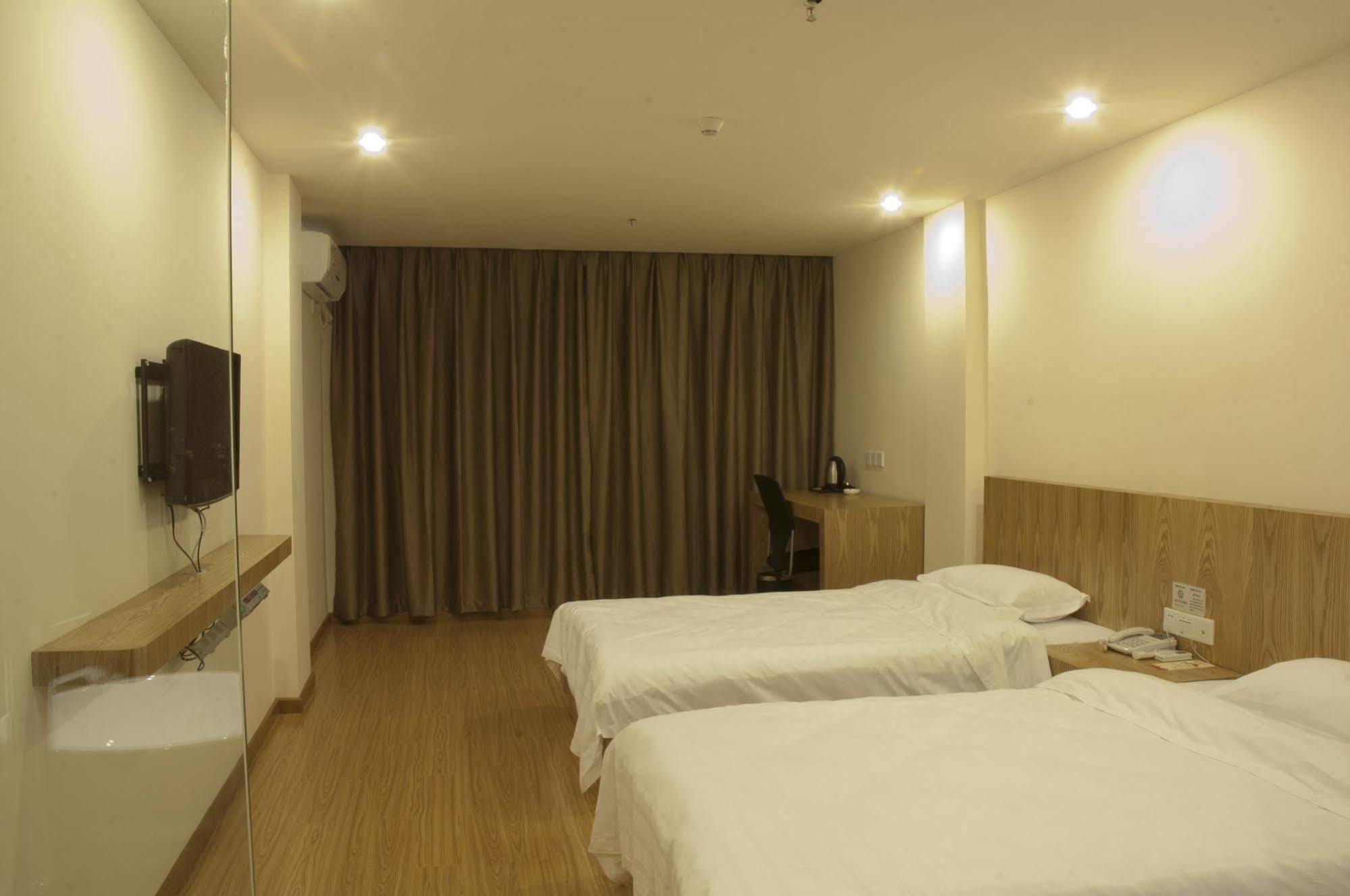 Loft Inn Qingyuan Lianjiang Road Branch Qingyuan (Guangdong) Εξωτερικό φωτογραφία