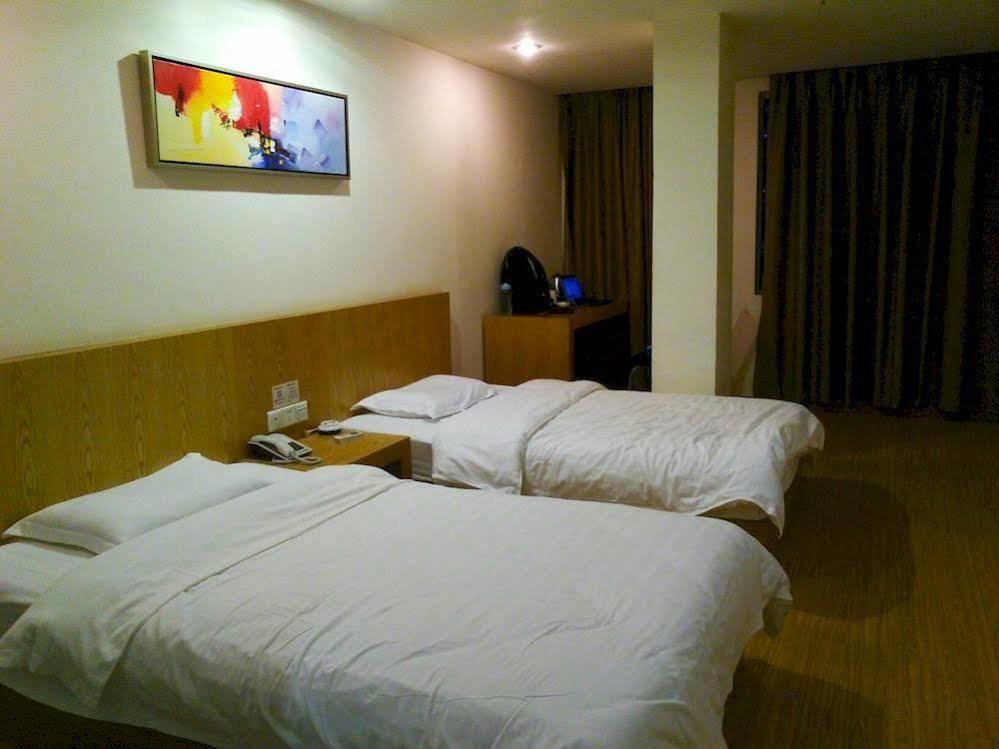 Loft Inn Qingyuan Lianjiang Road Branch Qingyuan (Guangdong) Εξωτερικό φωτογραφία