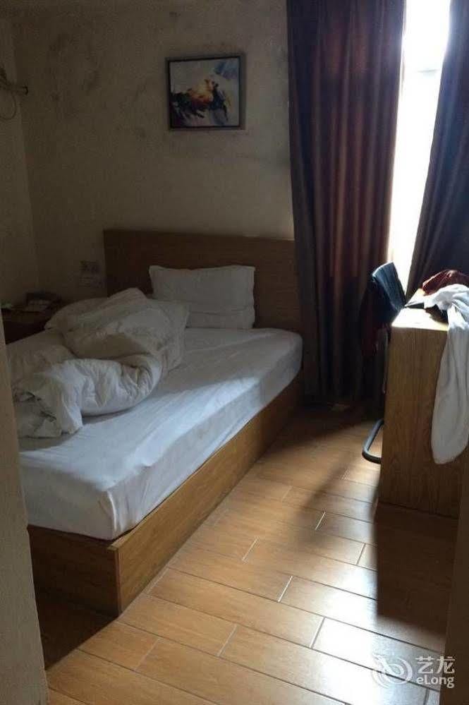 Loft Inn Qingyuan Lianjiang Road Branch Qingyuan (Guangdong) Εξωτερικό φωτογραφία