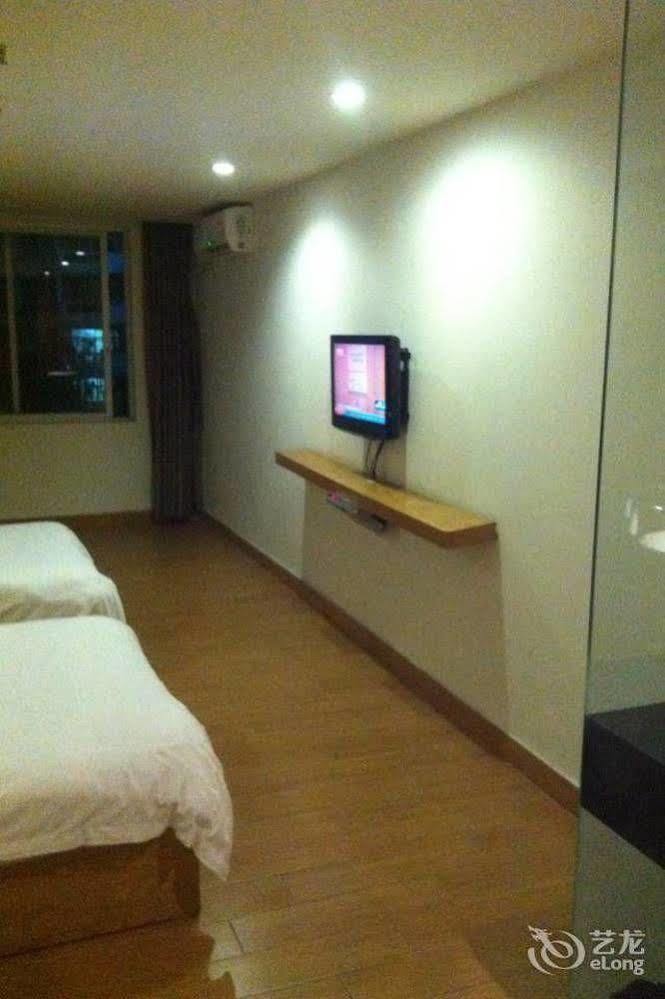 Loft Inn Qingyuan Lianjiang Road Branch Qingyuan (Guangdong) Εξωτερικό φωτογραφία